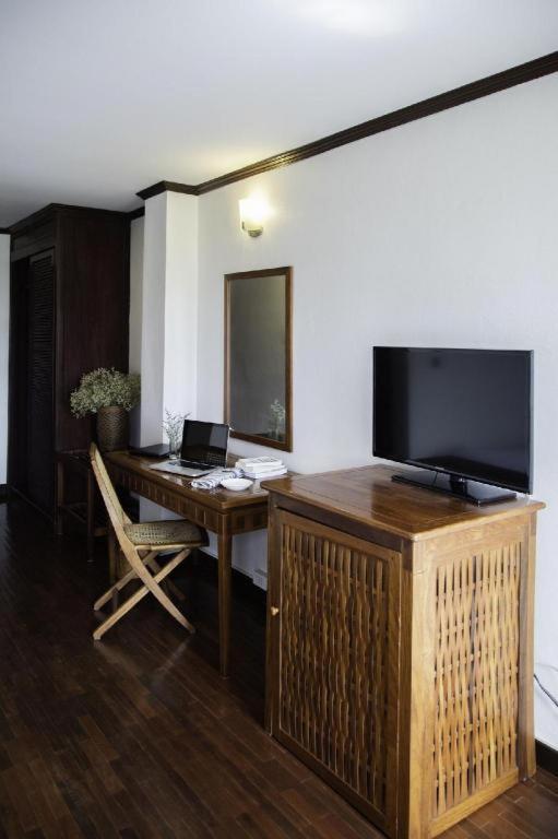 ויינטיאן Lao Orchid Hotel מראה חיצוני תמונה