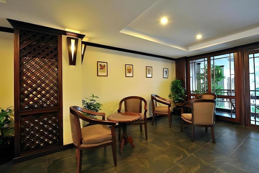 ויינטיאן Lao Orchid Hotel מראה חיצוני תמונה