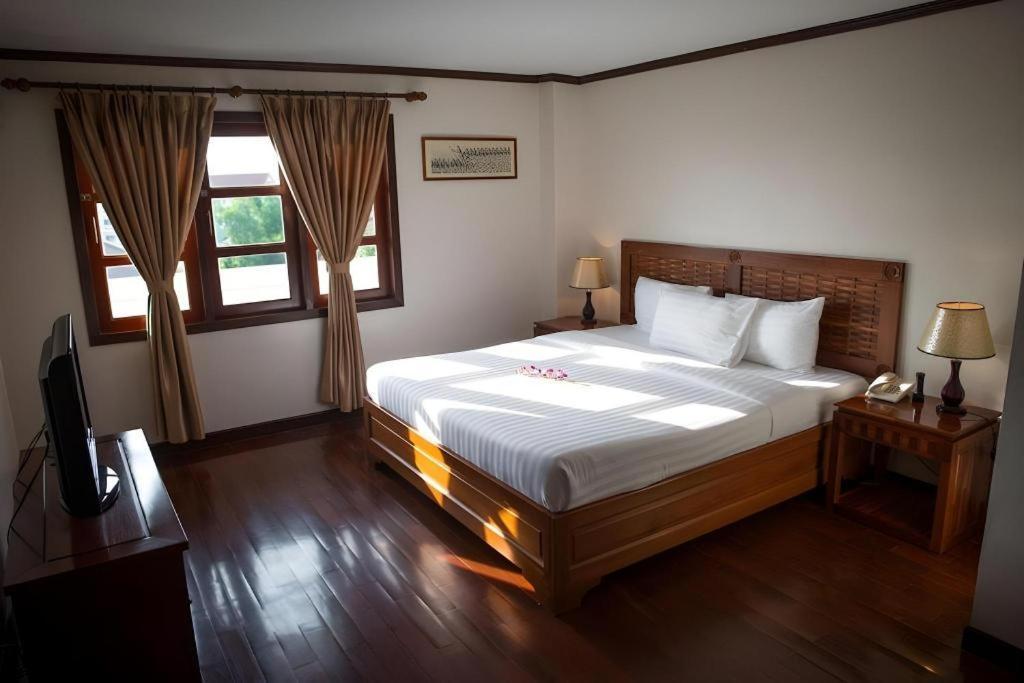 ויינטיאן Lao Orchid Hotel מראה חיצוני תמונה